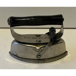 ANTIQUE ADVERTISING ASBESTOS SAD IRON‎ WOOD HANDLE & IRON INSERT PAT MAY 22 1900